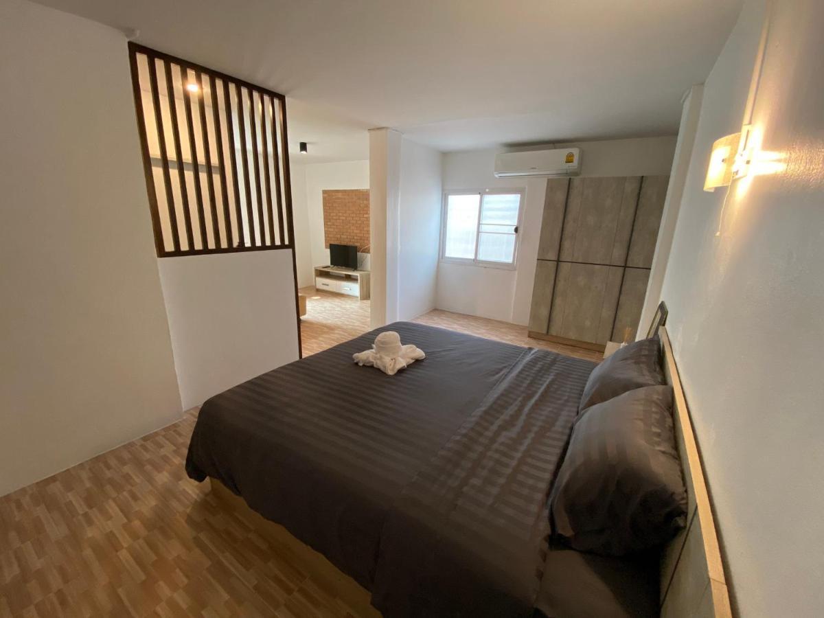 Aparthotel Racha Caftel - 7 House - รชาคาฟเทล Chiang Mai Exterior foto