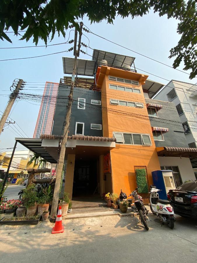 Aparthotel Racha Caftel - 7 House - รชาคาฟเทล Chiang Mai Exterior foto